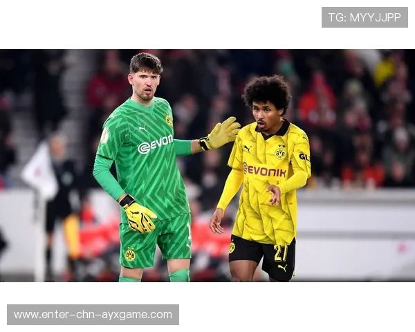 多特前锋连续突破门将束手无策的背后故事与选品洞察 多特前锋连续突破门将束手无策的背后故事与选品洞察