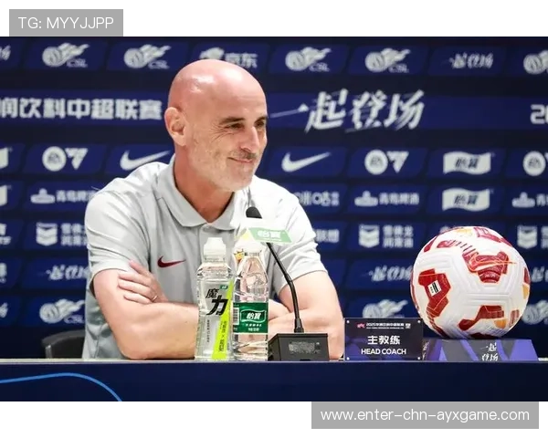 上海海港穆斯卡特带队连胜,稳居中超积分榜前列 上海海港穆斯卡特带队连胜,稳居中超积分榜前列